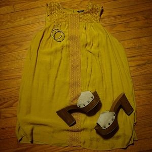 ZAC AND RACHAEL WOMAN lace/crepe tent dress